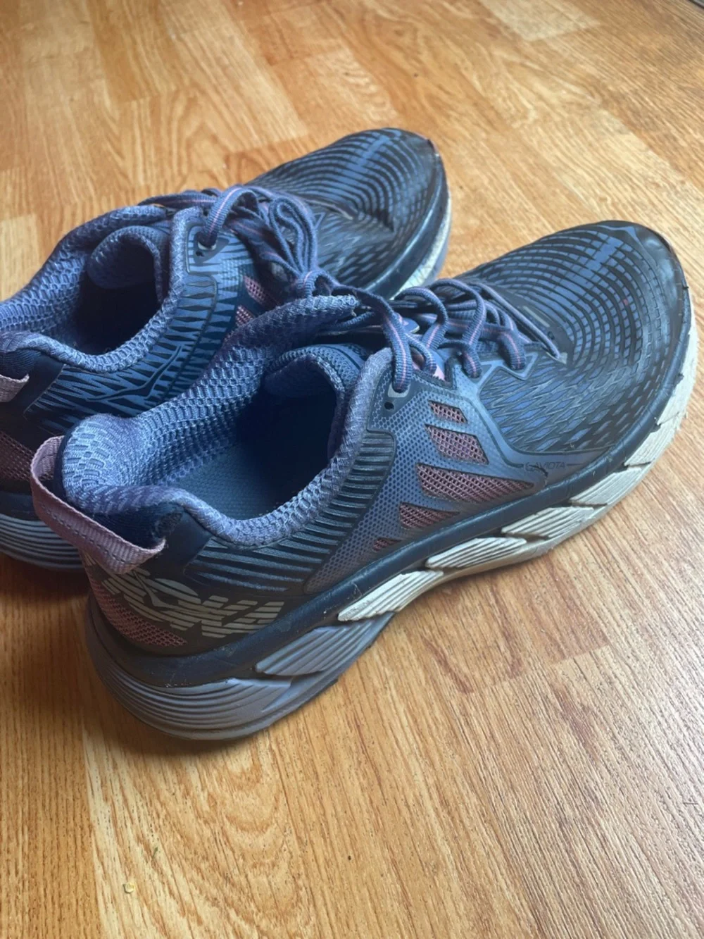 Hoka One One Gaviota - Picture 2 of 10